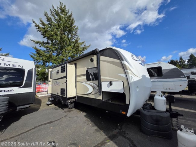 2017 Keystone Cougar Half-Ton 21' w/ two slides