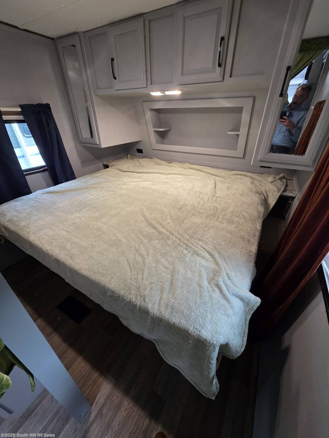 Used 2017 Keystone Cougar Half-Ton 21' w/ two slides available in Yelm, Washington