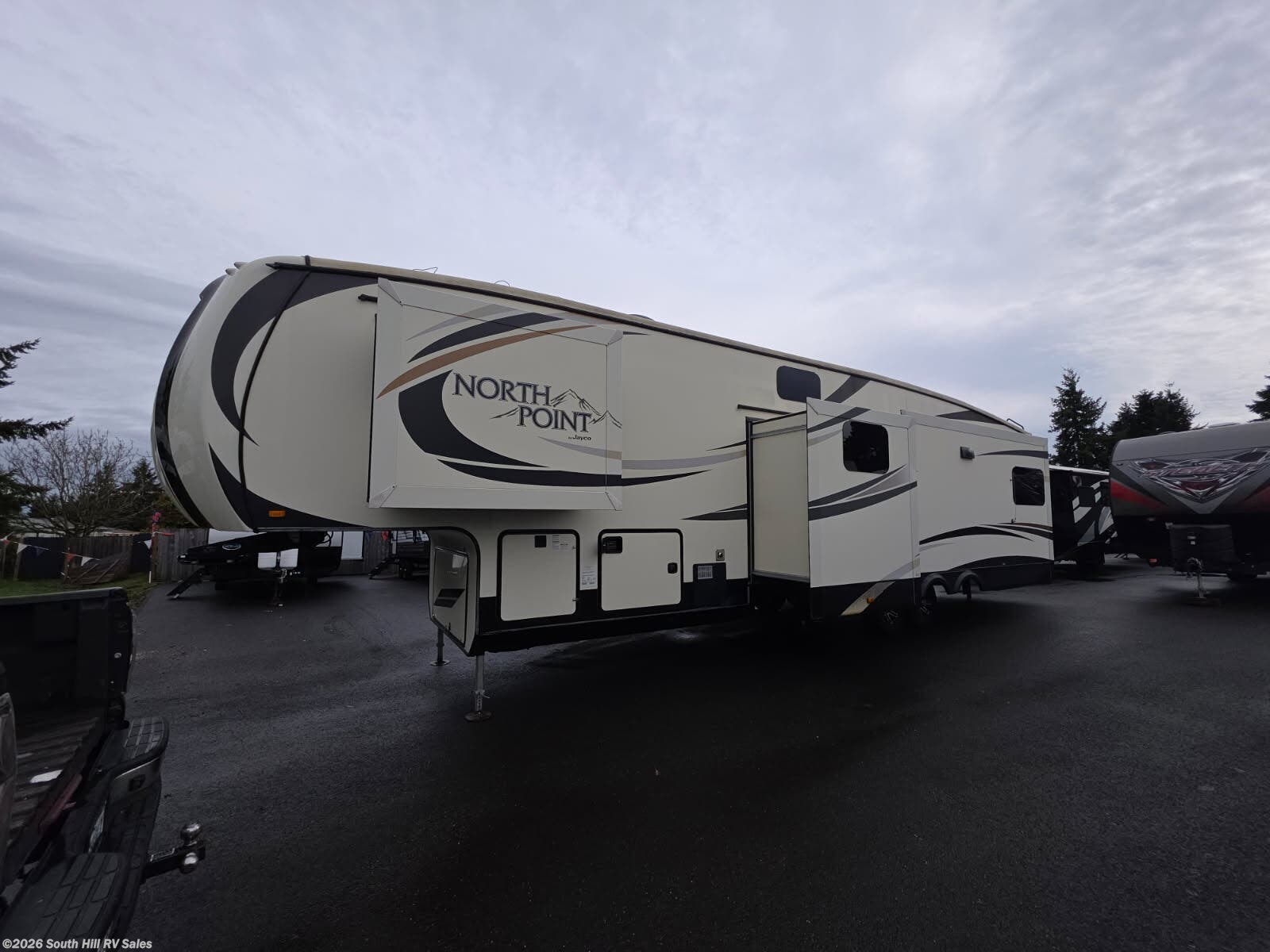 2016 North Point 377 by Jayco from South Hill RV Sales in Yelm, Washington