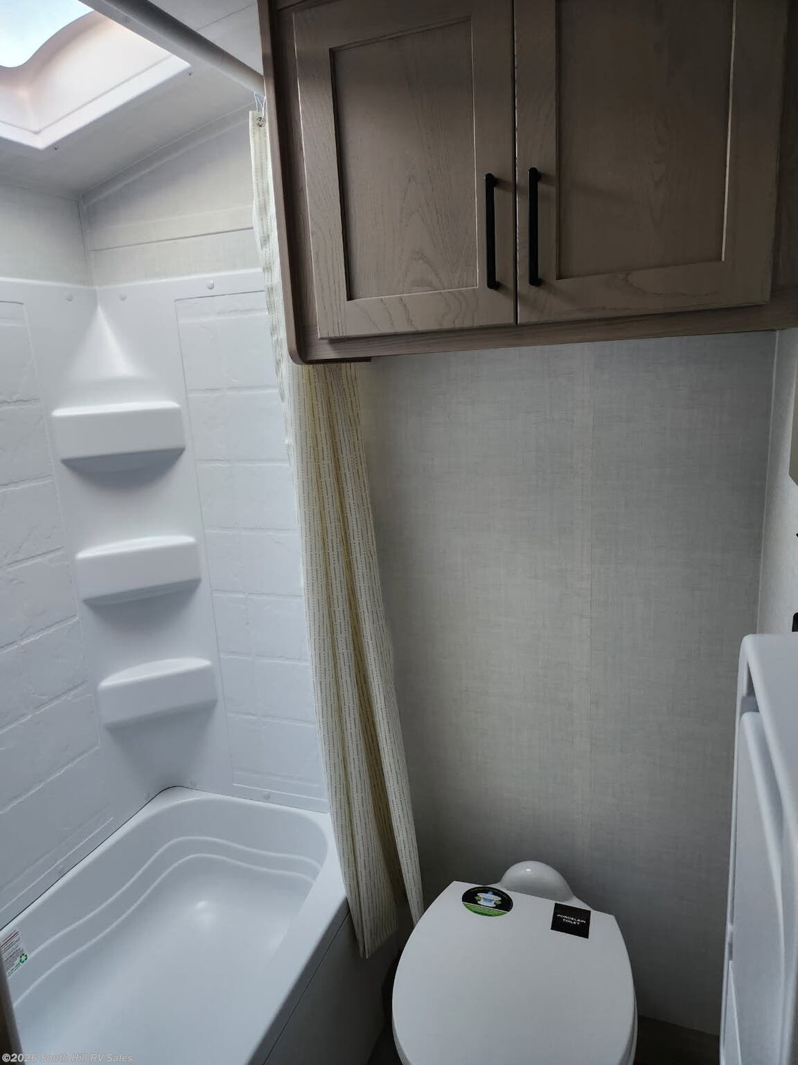 2026 Forest River Rockwood Mini Lite 2108RB - New Travel Trailer For Sale by South Hill RV Sales in Yelm, Washington features Medicine Cabinet, Microwave, Stove, Oven, Stove Top Burner