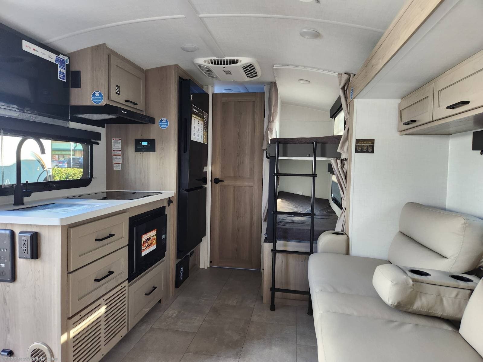 New 2026 Forest River Rockwood Mini Lite 2108RB available in Yelm, Washington