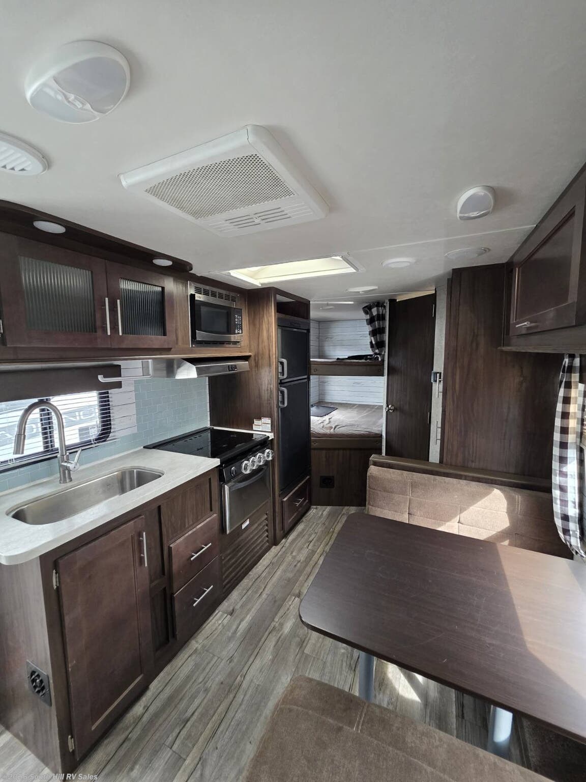 Used 2018 Cherokee 22BH available in Yelm, Washington