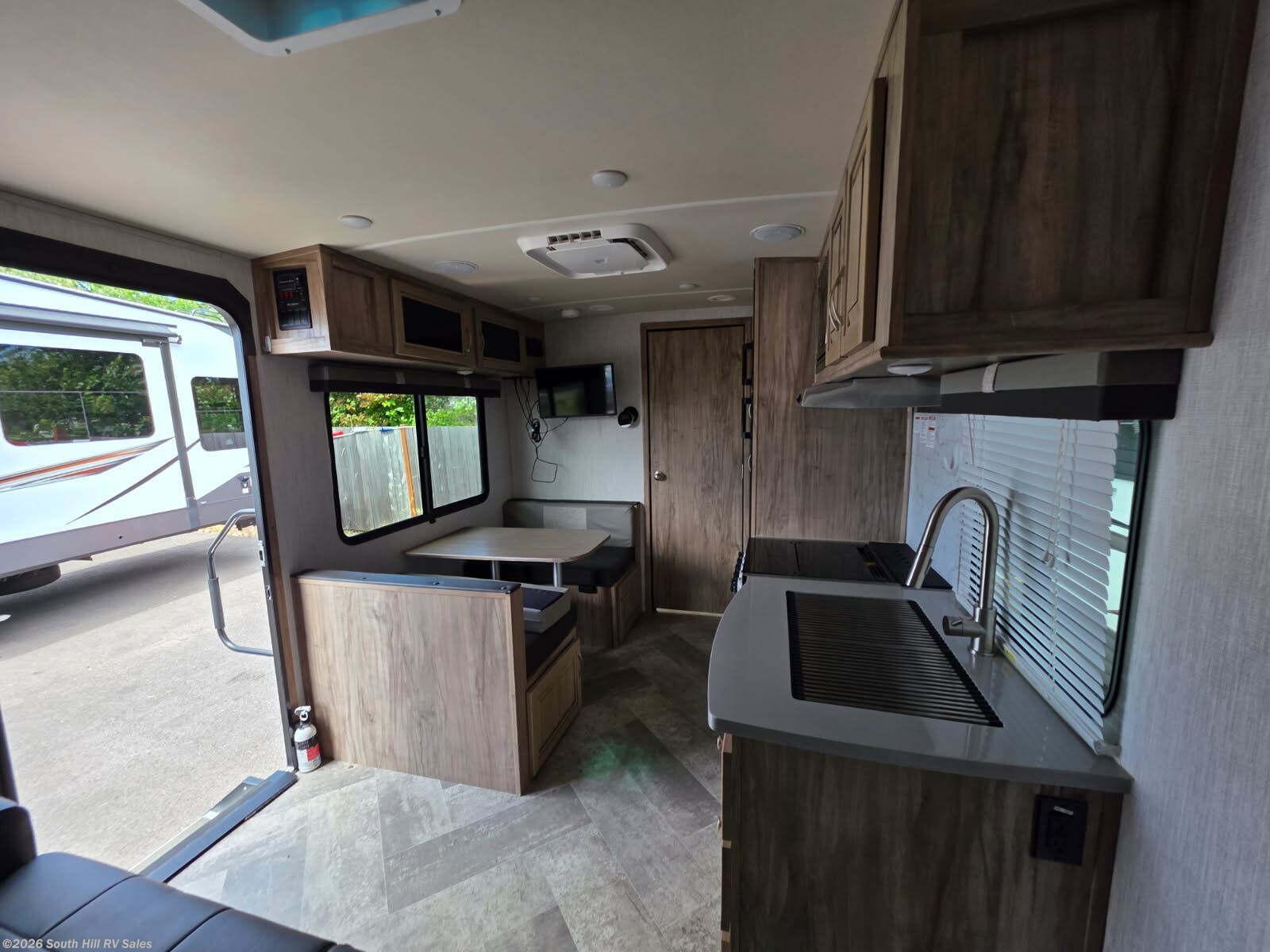 2021 Solaire 20 by Palomino from South Hill RV Sales in Yelm, Washington