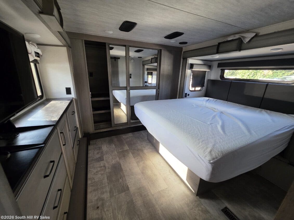 Used 2020 Keystone Montana 3781RL available in Yelm, Washington