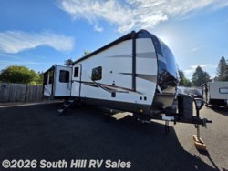 Used 2021 Forest River Rockwood Signature 8337RL available in Yelm, Washington