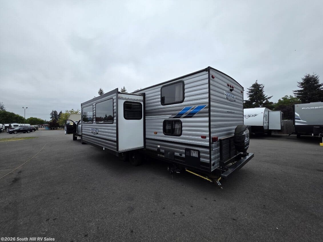 Used 2020 Forest River Salem Cruise Lite 263BHXL available in Yelm, Washington