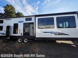 Used 2024 Forest River Salem Grand Villa 42FLDL available in Yelm, Washington
