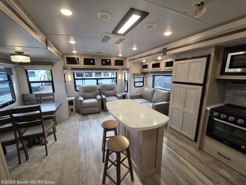 Used 2021 Forest River Rockwood Signature 8329SB available in Yelm, Washington