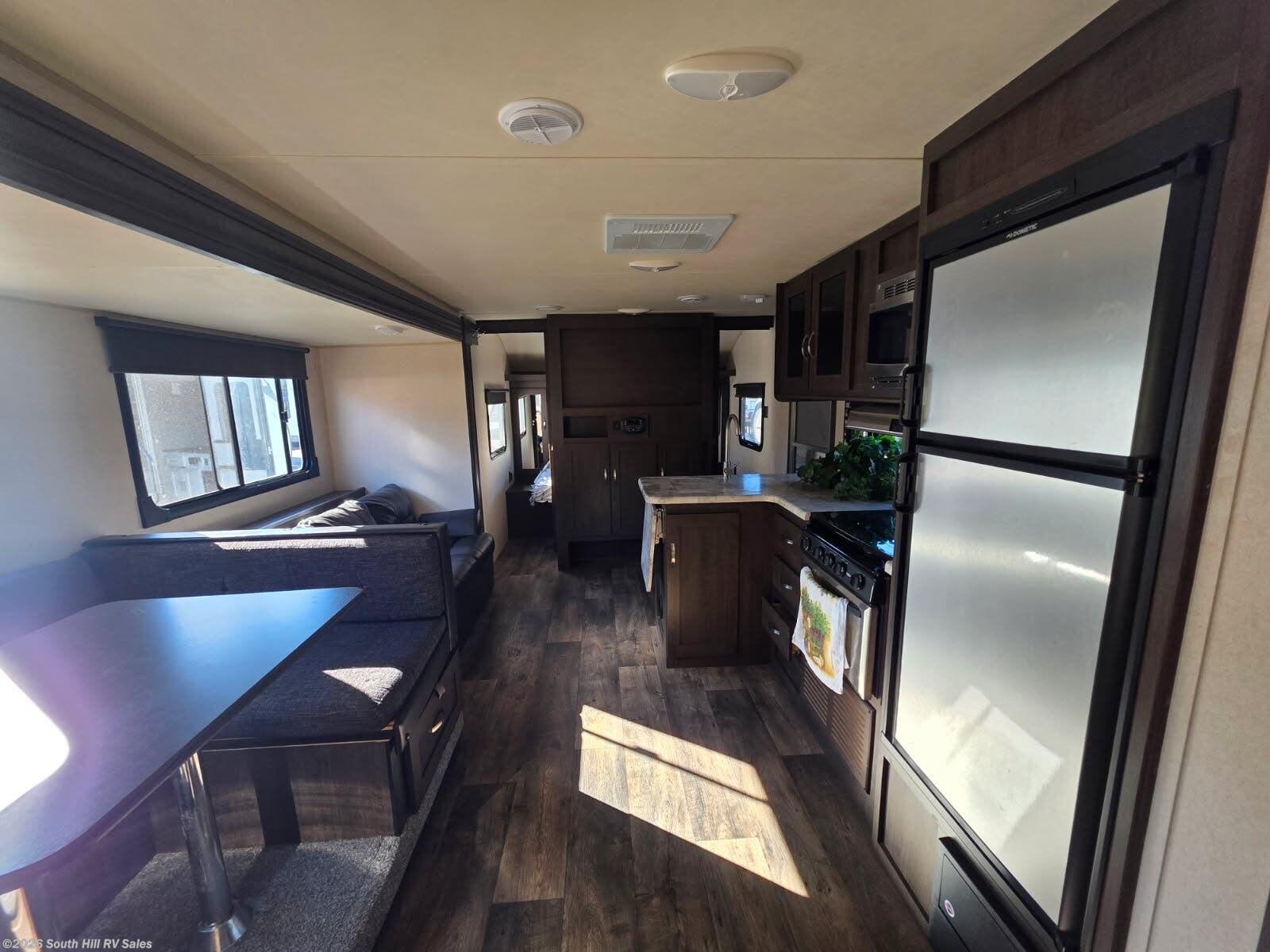 Used 2018 Forest River Salem Cruise Lite 263BHXL available in Yelm, Washington