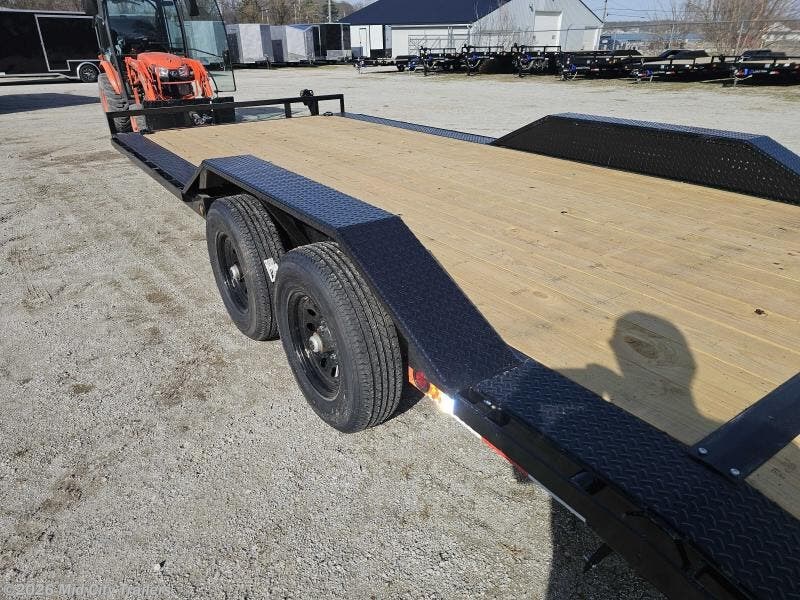#25LT49661 - 2025 Load Trail BRAND NEW 2025 102X20 CAR HAULER 10K LOAD ...