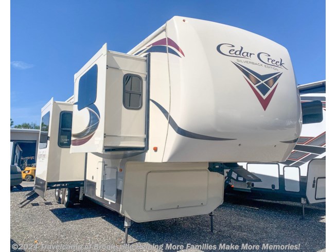 Used 2019 Forest River Silverback 37RTH available in Brooksville, Florida