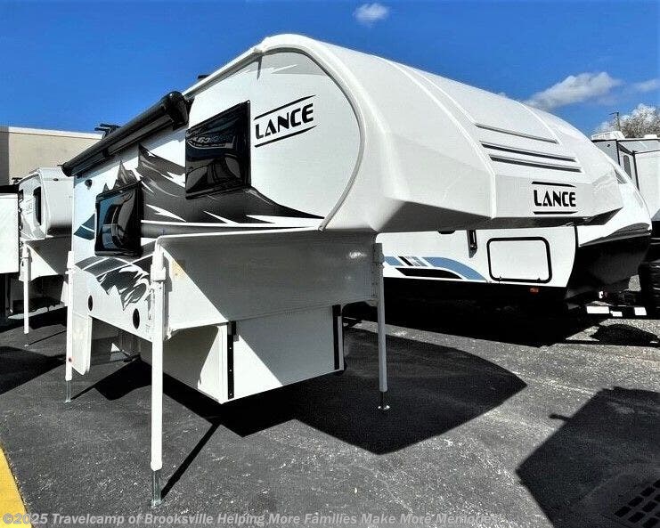 2023 Lance TRUCK CAMPER 825 RV for Sale in Brooksville, FL 34613