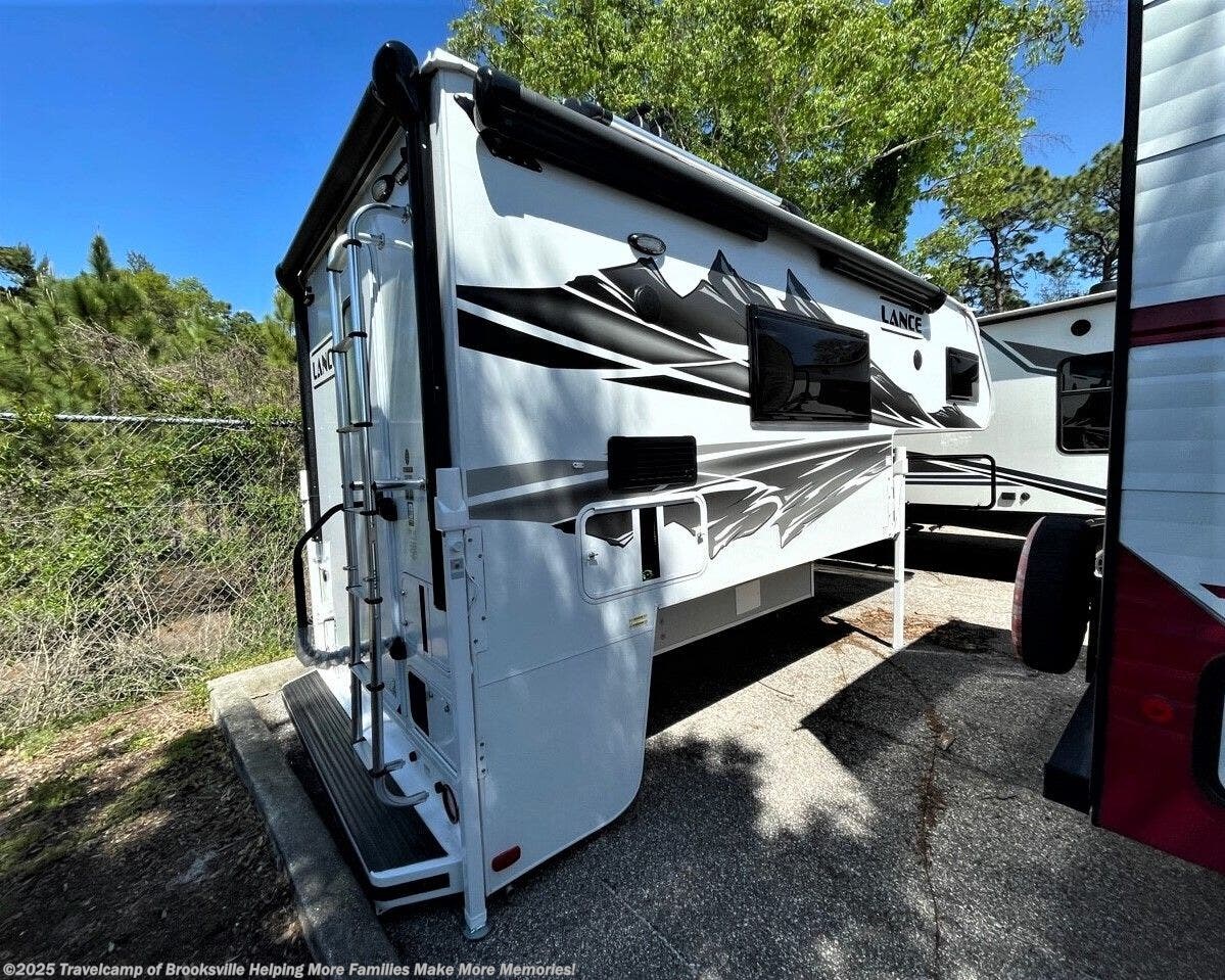 2023 Lance TRUCK CAMPER 960 RV for Sale in Brooksville, FL 34613
