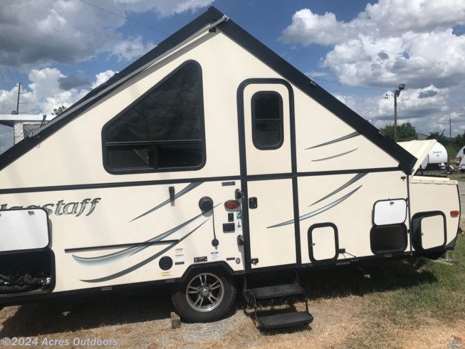 2017 Flagstaff Hard Side T21TBHW by Forest River from Acres Outdoors in Livingston, Texas
