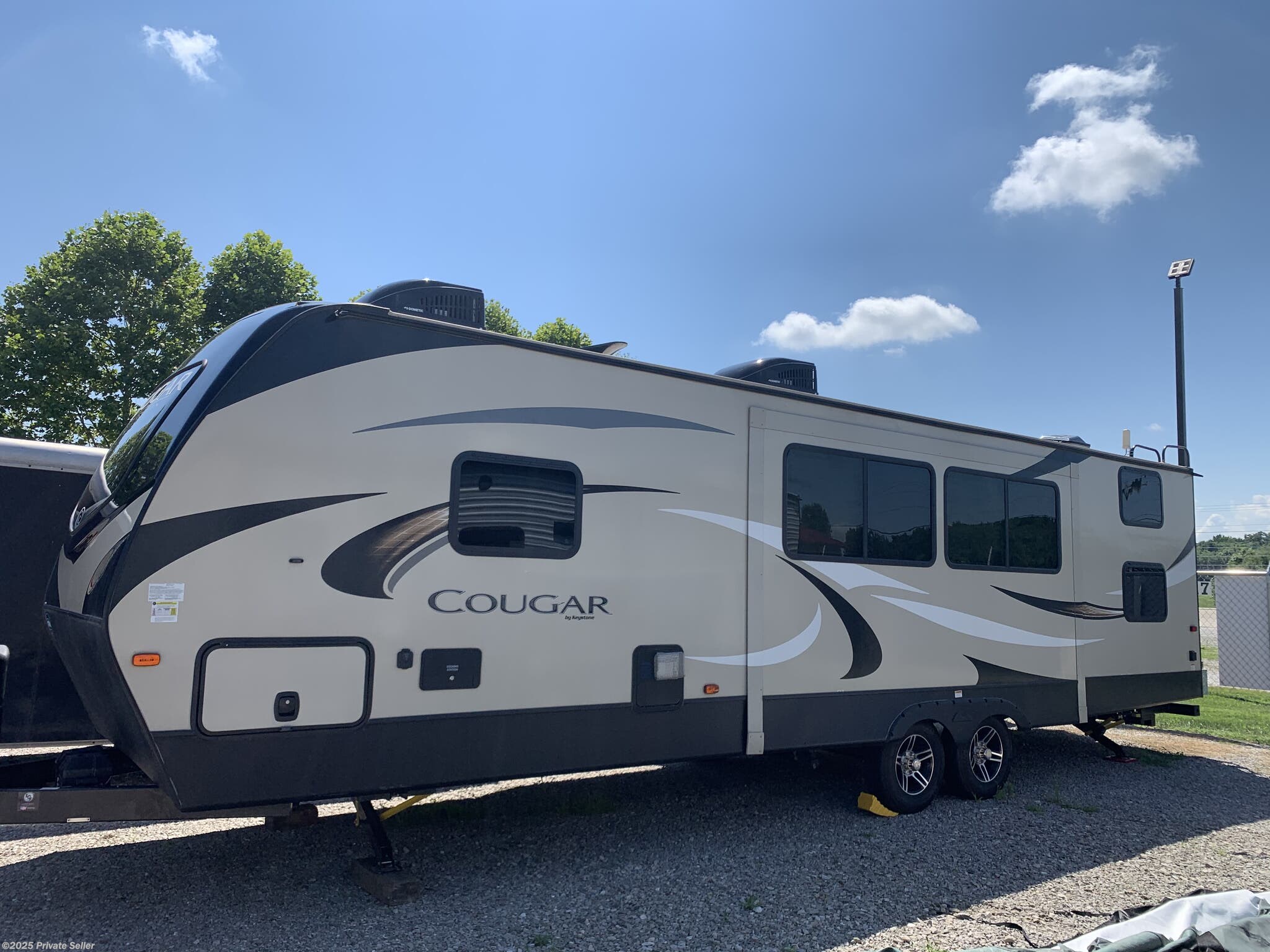 2014 Forest River Berkshire Cummins Isb Xt 360hp Engine 390rb Stock 1040 Total Value Rv Elkhart Indiana Trailers For Sale Elkhart