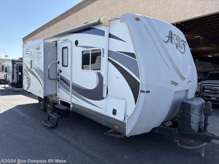 Used 2016 Northwood Arctic Fox 28F available in Mesa, Arizona