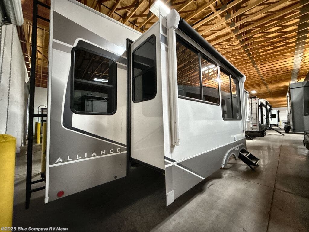 New 2026 Alliance RV Avenue 32RLS available in Mesa, Arizona