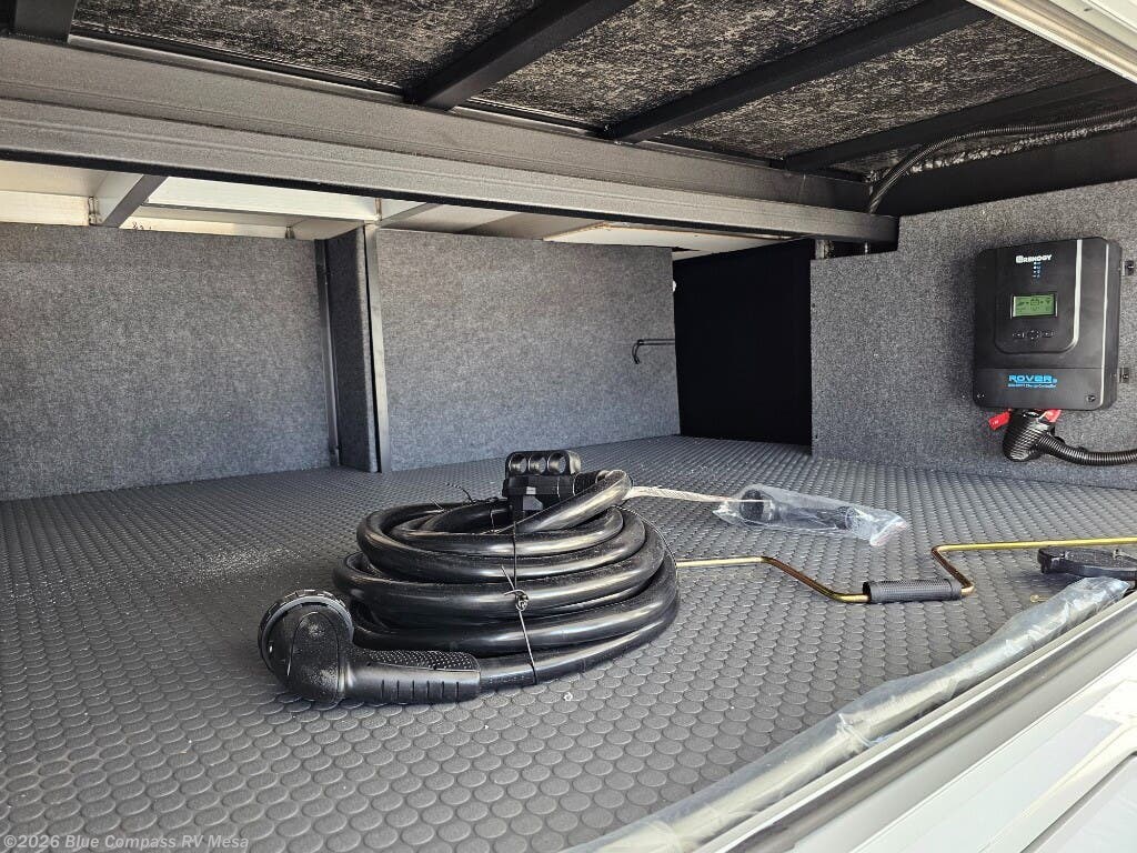 New 2025 Alliance RV Valor 40V13 available in Mesa, Arizona