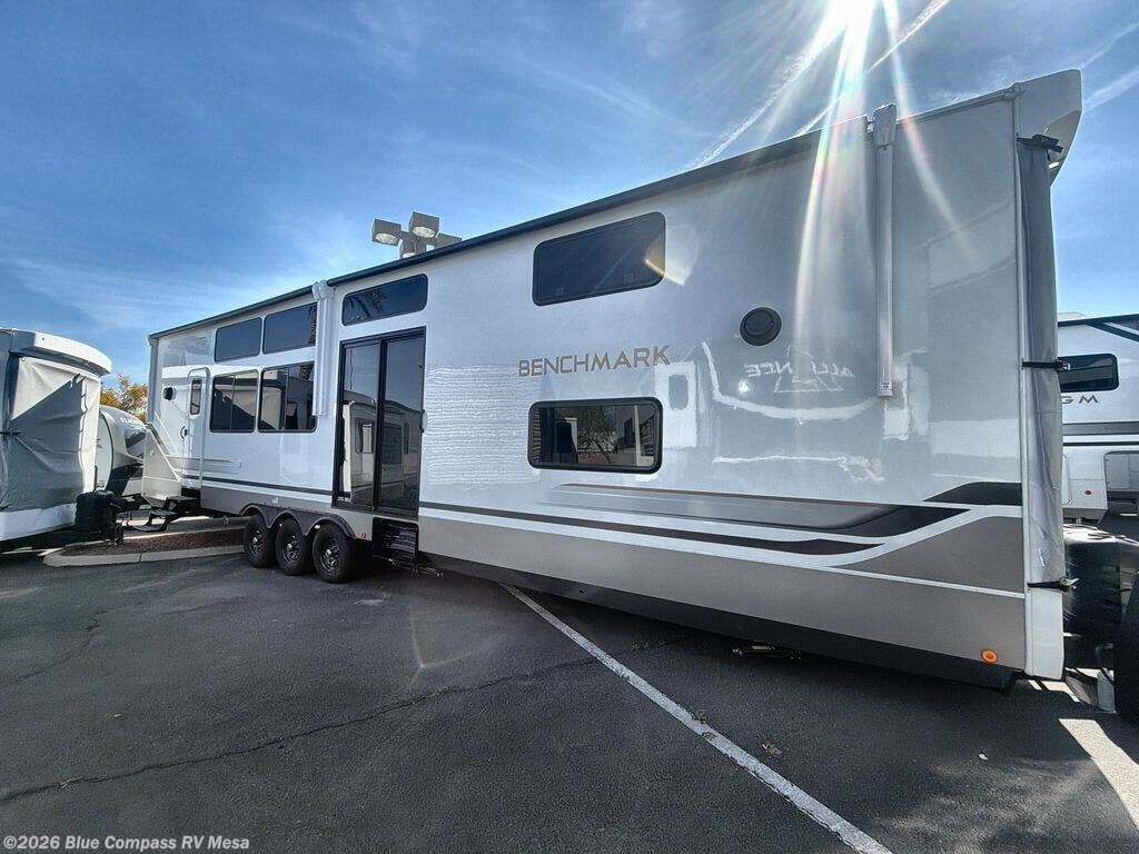 2026 Benchmark 44LFT by Alliance RV from Blue Compass RV Mesa in Mesa, Arizona