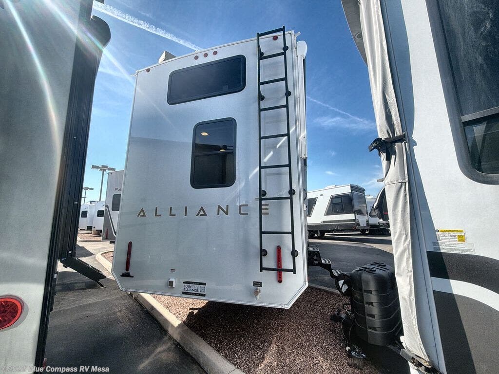 New 2026 Alliance RV Benchmark 44LFT available in Mesa, Arizona