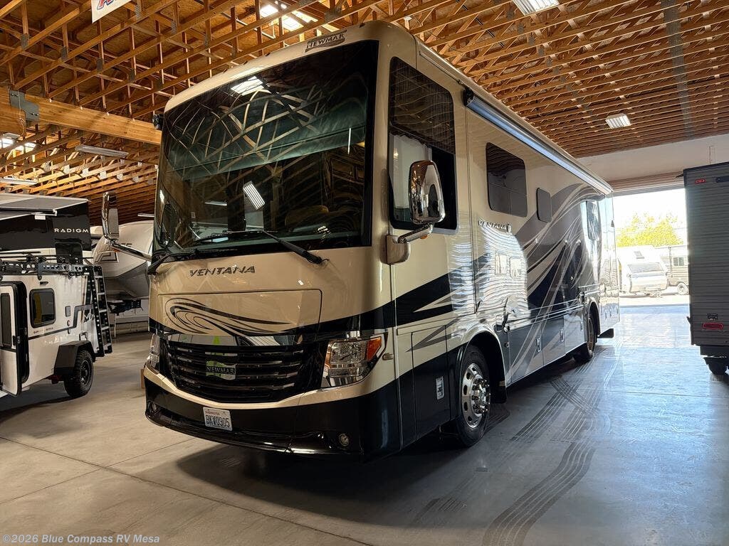 Used 2018 Newmar Ventana 3407 available in Mesa, Arizona