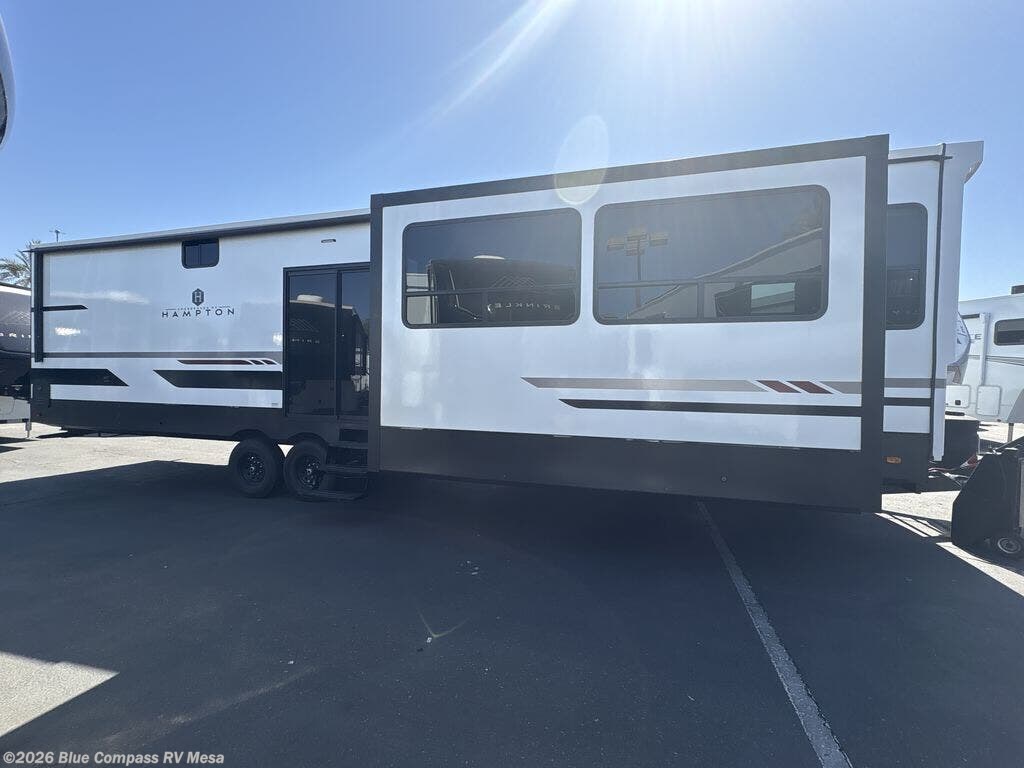 2026 Hampton 372FDB by CrossRoads from Blue Compass RV Mesa in Mesa, Arizona