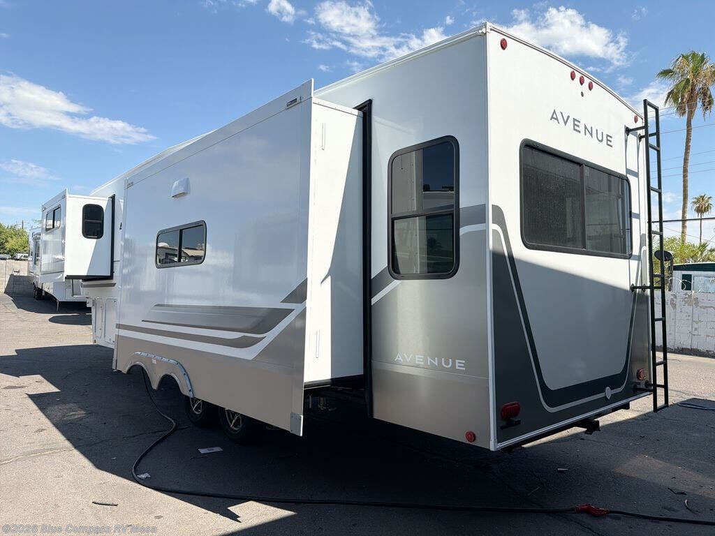 New 2027 Alliance RV Avenue 32RLS available in Mesa, Arizona