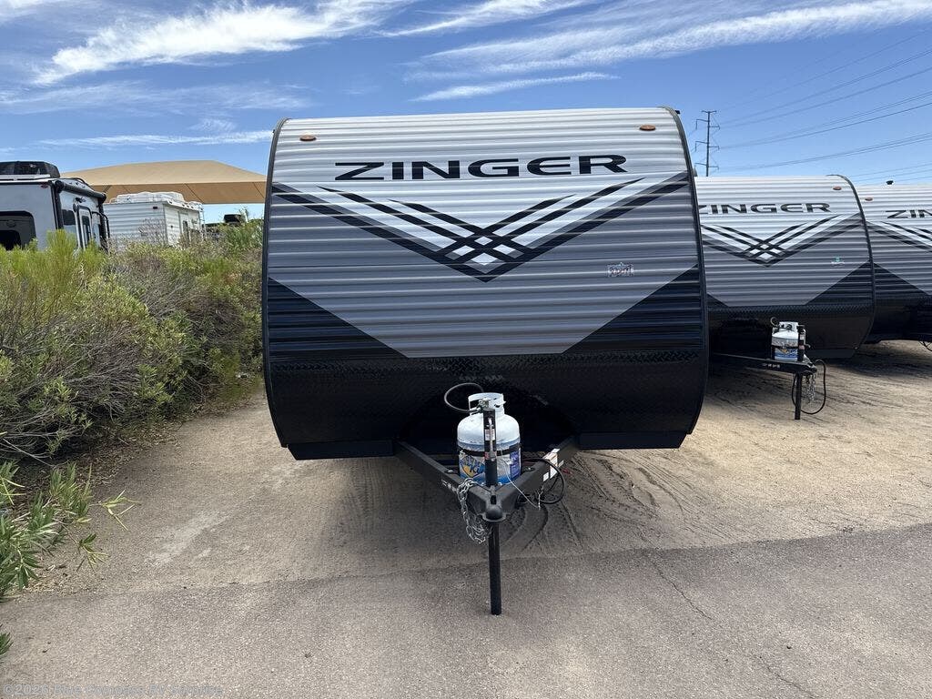 2026 Zinger Lite 18RB by CrossRoads from Blue Compass RV Surprise in Surprise, Arizona