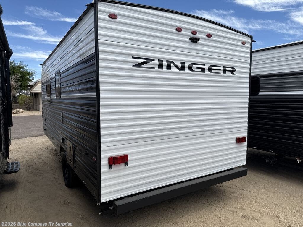 New 2026 CrossRoads Zinger Lite 18RB available in Surprise, Arizona