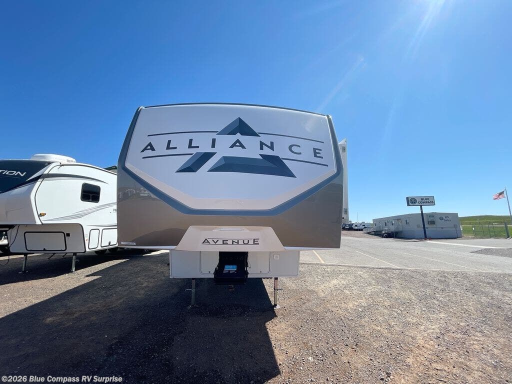 New 2026 Alliance RV Avenue 32RLS available in Surprise, Arizona