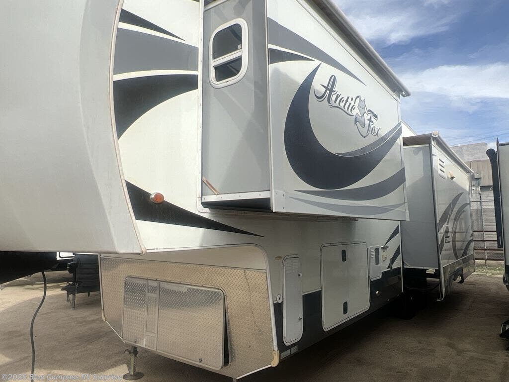 Used 2017 Northwood Arctic Fox 35-5Z available in Surprise, Arizona