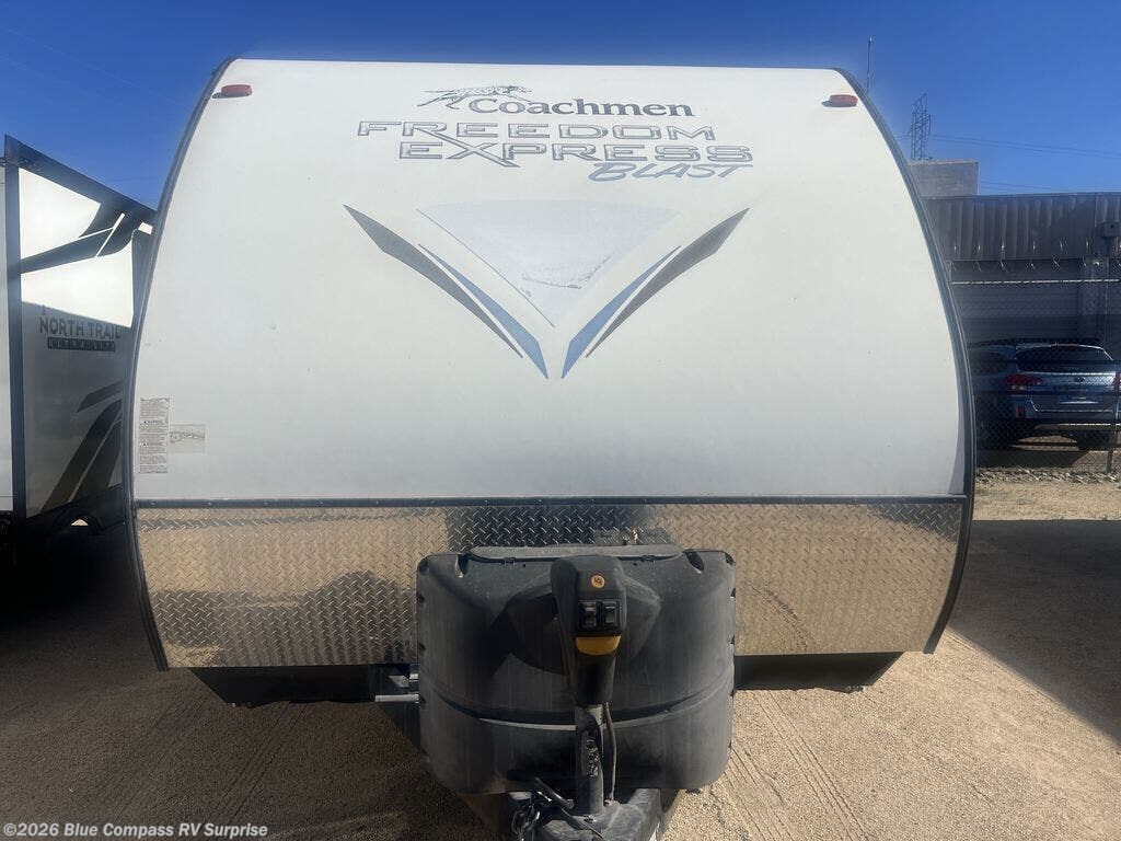2019 Coachmen Freedom Express 17BLSE - Used Travel Trailer For Sale by Blue Compass RV Surprise in Surprise, Arizona