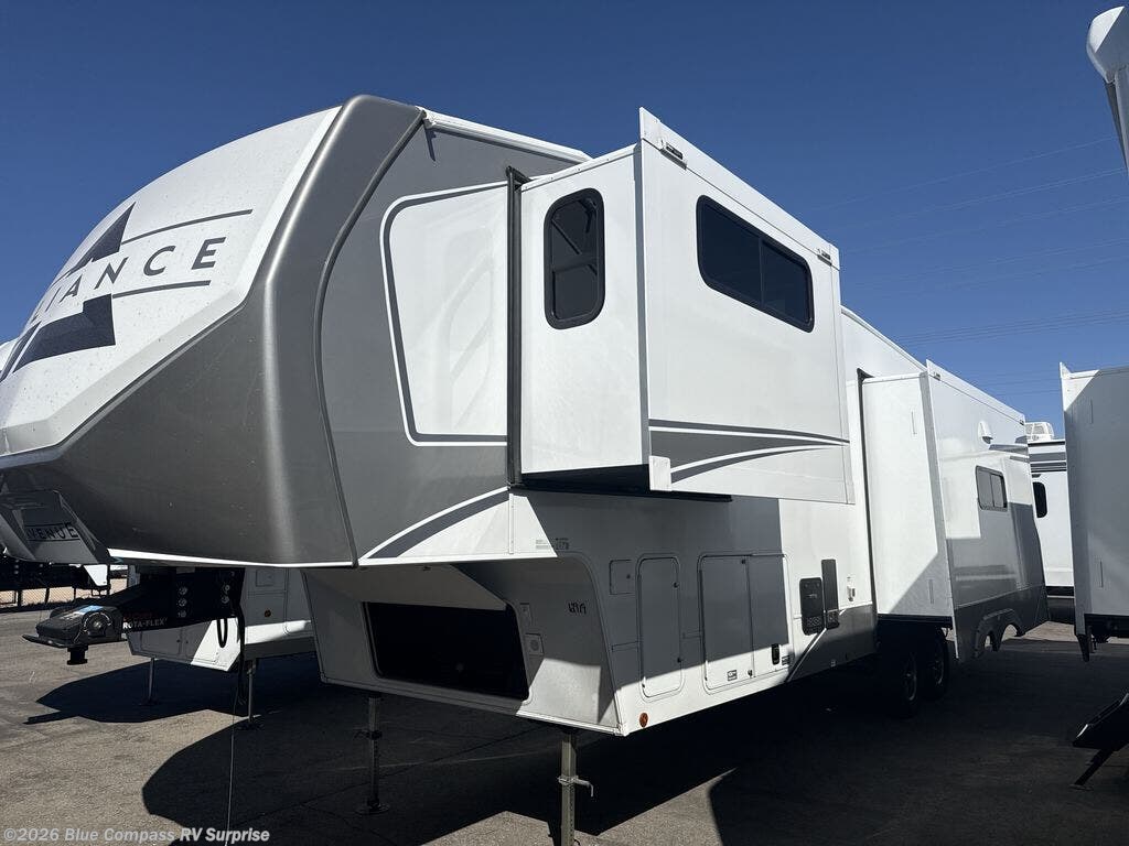 2026 Avenue 32RLS by Alliance RV from Blue Compass RV Surprise in Surprise, Arizona