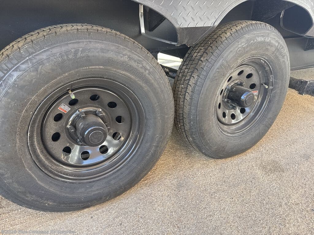 New 2026 Forest River Cherokee Timberwolf Black Label 27MDKBL available in Surprise, Arizona