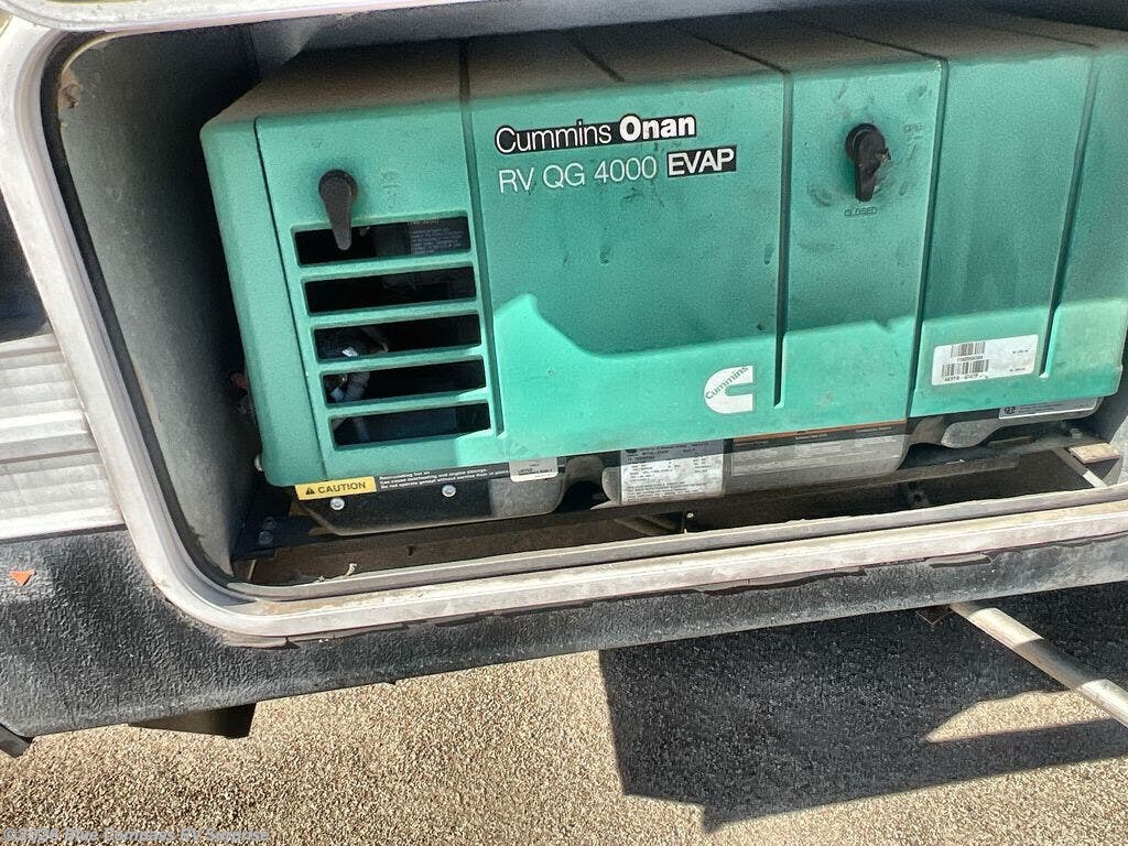 Used 2017 Forest River Shockwave 25RQMX available in Surprise, Arizona