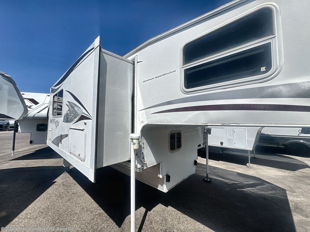 2012 Arctic Fox Camper 1140 Wet Bath by Northwood from Blue Compass RV Surprise in Surprise, Arizona