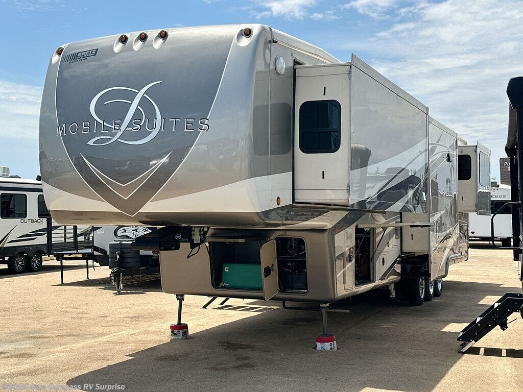 2020 Mobile Suites 44 Columbus by DRV from Blue Compass RV Surprise in Surprise, Arizona