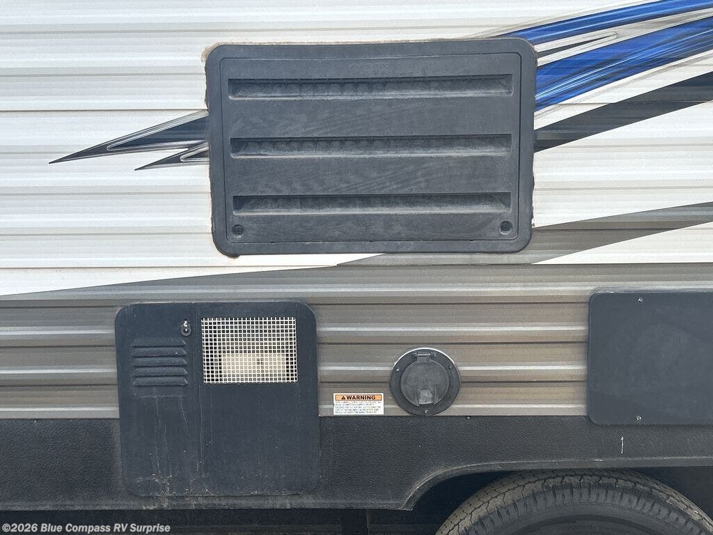 2019 Salem Cruise Lite 251SSXL by Forest River from Blue Compass RV Surprise in Surprise, Arizona