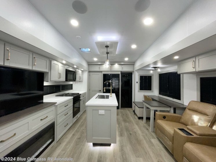 New 2025 Brinkley RV Model Z 3400 available in Avondale, Arizona