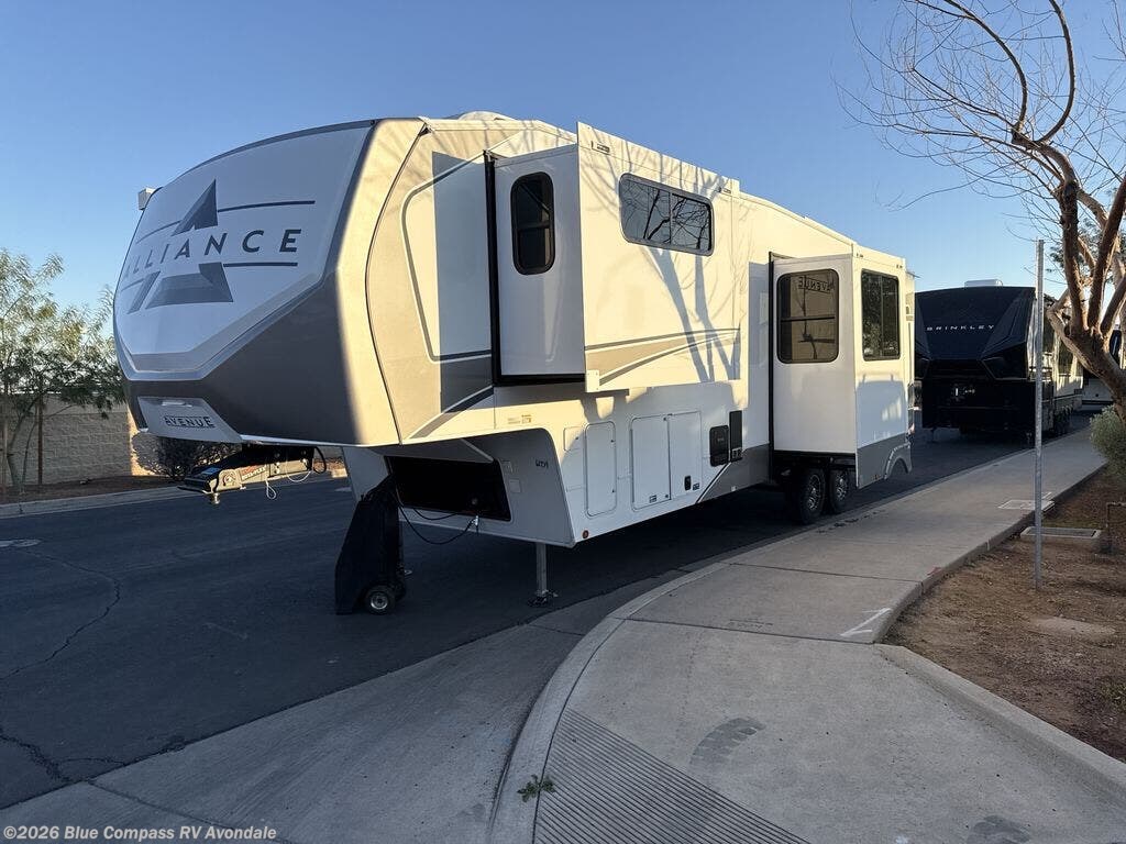 2026 Avenue 35RKS by Alliance RV from Blue Compass RV Avondale in Avondale, Arizona