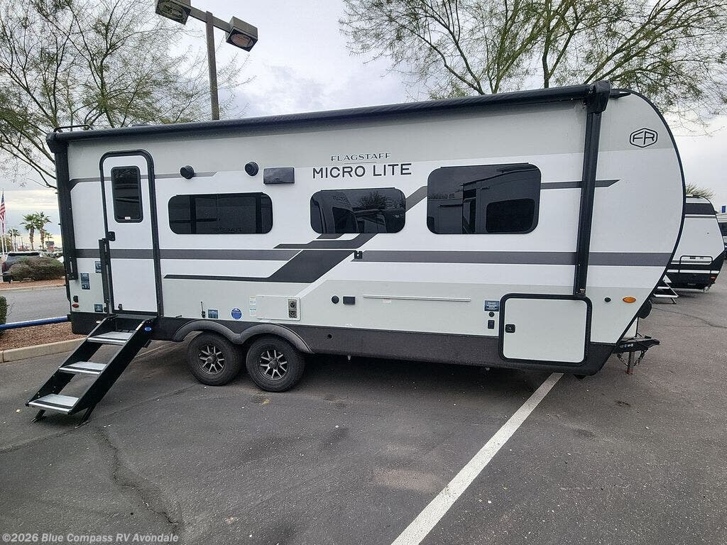 2026 Flagstaff Micro Lite 22FBS by Forest River from Blue Compass RV Avondale in Avondale, Arizona