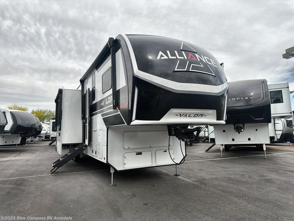 New 2026 Alliance RV Valor 44V14 available in Avondale, Arizona