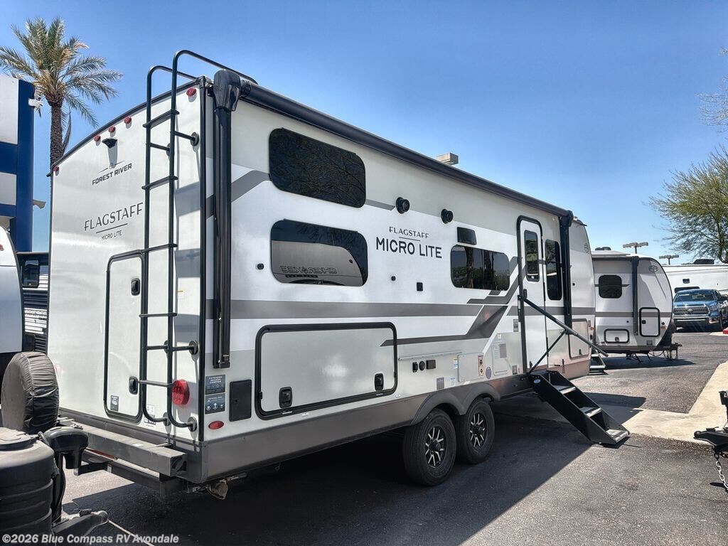 2026 Flagstaff Micro Lite 25BRDS by Forest River from Blue Compass RV Avondale in Avondale, Arizona