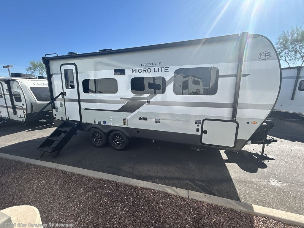 2027 Flagstaff Micro Lite 22FBS by Forest River from Blue Compass RV Avondale in Avondale, Arizona