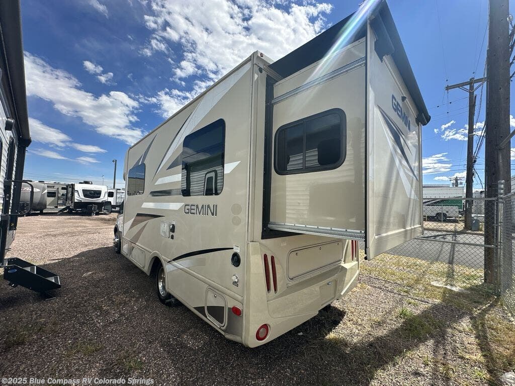 2016 Gemini 23tr by Thor Motor Coach from Blue Compass RV Colorado Springs in Colorado Springs, Colorado