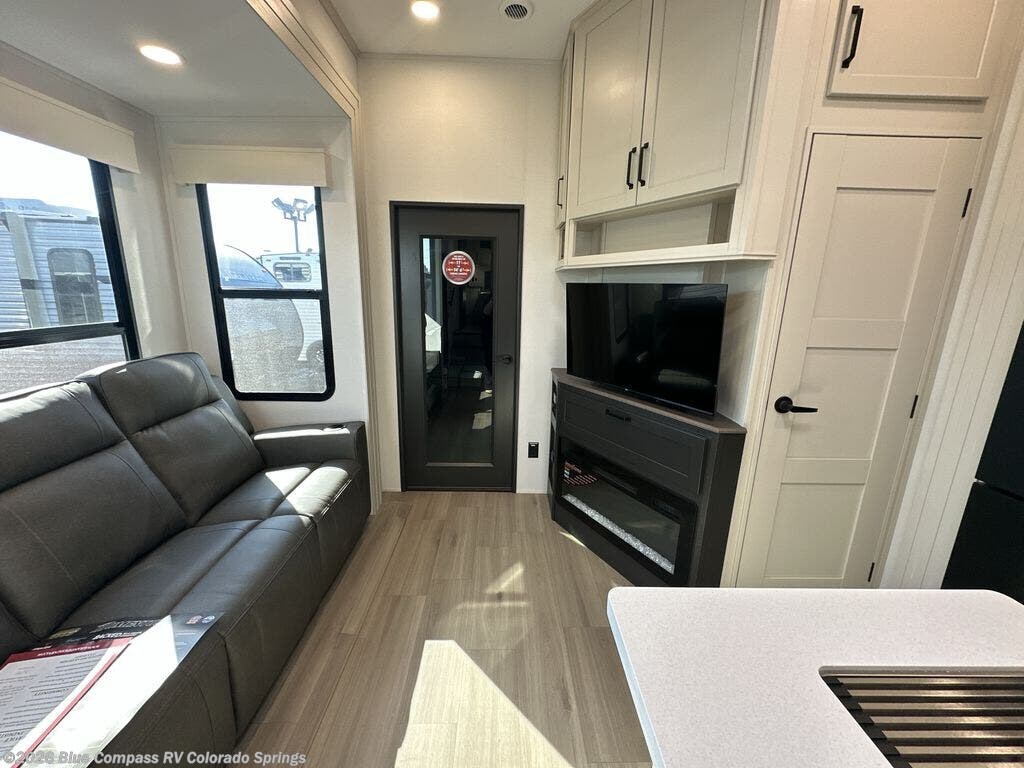 New 2026 Grand Design Momentum G-Class 320G available in Colorado Springs, Colorado