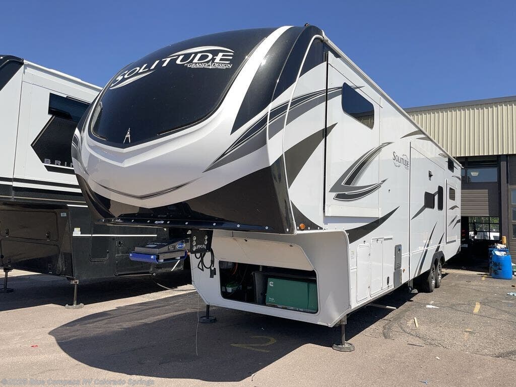 2023 Grand Design Solitude 391dl - Used Fifth Wheel For Sale by Blue Compass RV Colorado Springs in Colorado Springs, Colorado