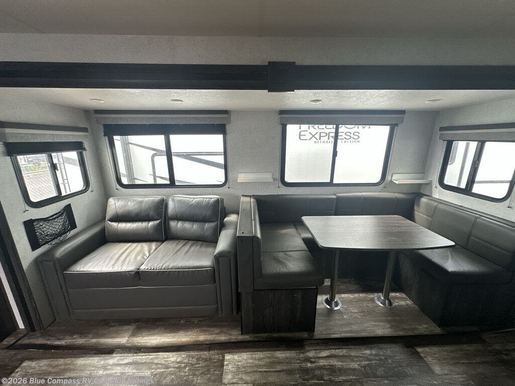 Used 2020 Starcraft Super Lite 281BH available in Colorado Springs, Colorado