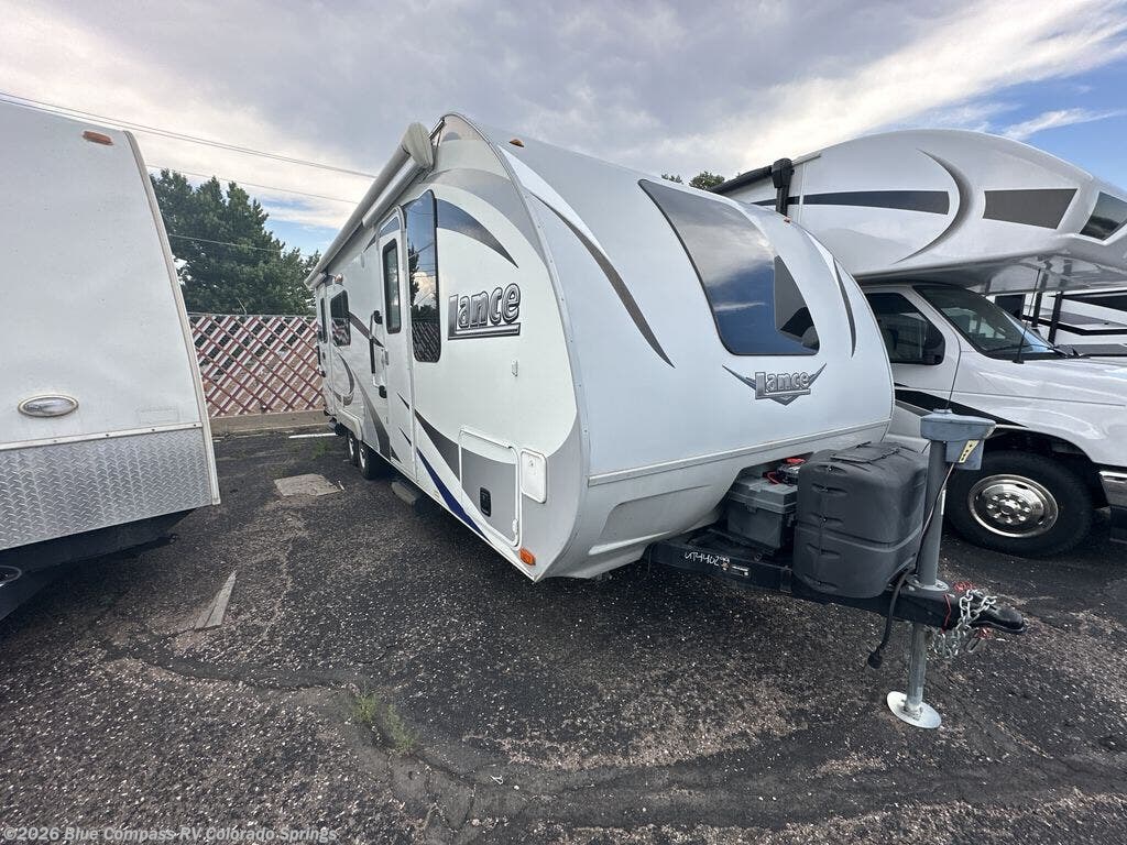 2016 Lance Lance 2285 - Used Travel Trailer For Sale by Blue Compass RV Colorado Springs in Colorado Springs, Colorado