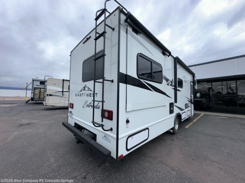 2024 East to West Entrada 2600DS - Used Class C For Sale by Blue Compass RV Colorado Springs in Colorado Springs, Colorado features Slideout